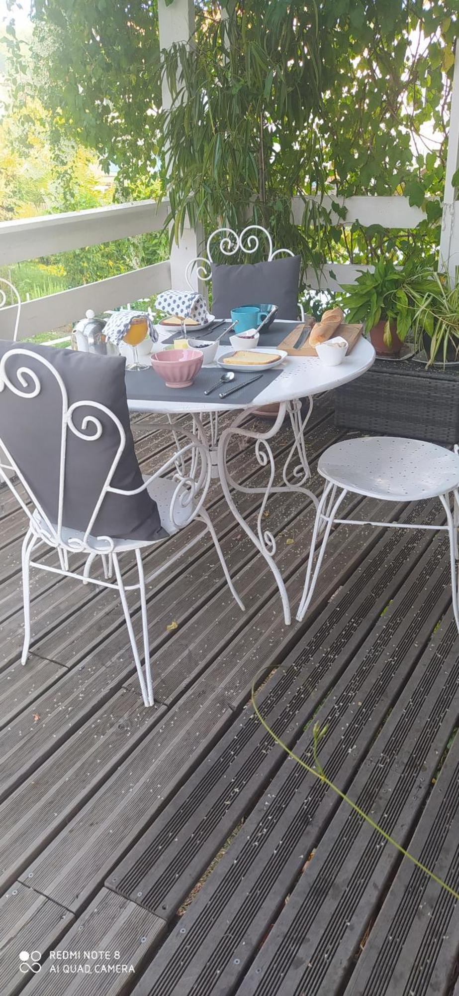 Logement Independant Attenant A Une Maison Dans Grand Jardin Retournac Εξωτερικό φωτογραφία
